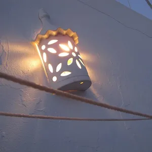 bordslampa stickad skärm